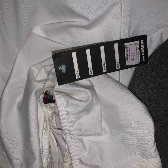 White dress never worn - Picture 3 of 7